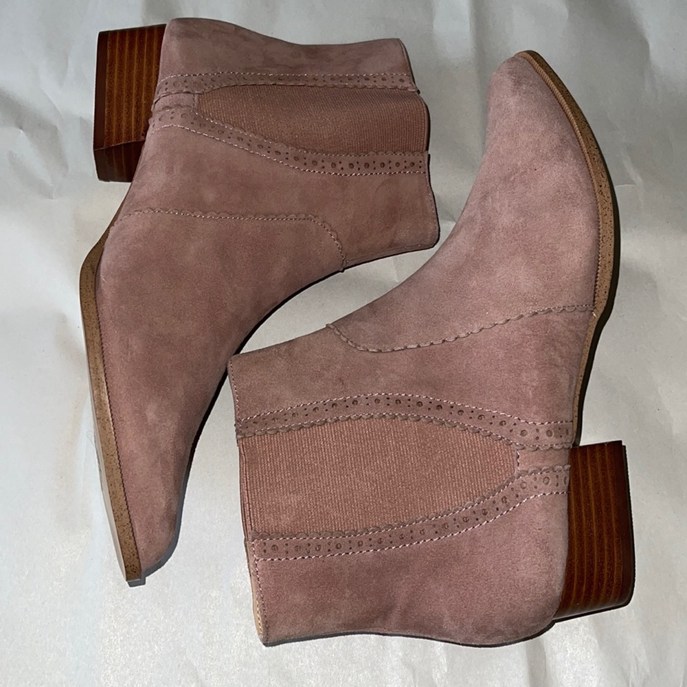 JOE'S booties  Pink/suede